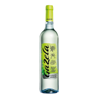 Vin alb demisec Gazela Vinho Verde 0.75 L - winetime.md